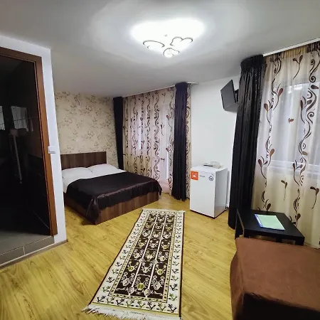 Casa Adina 3*