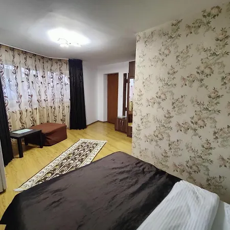 Casa Adina 3*