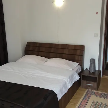 Casa Adina