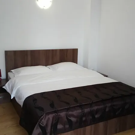 Guest house Casa Adina
